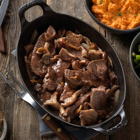 BRAISED SHORT RIBS WITH RED WINE SAUCE