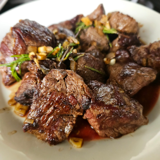 Garlic Butter Tenderloin Tips